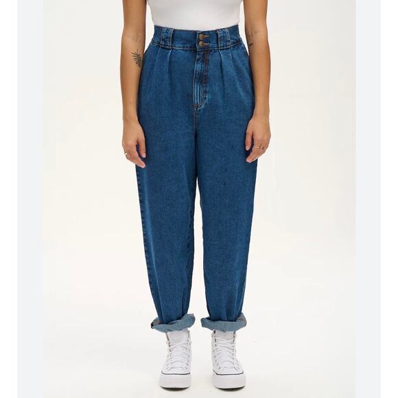 Lucy & Yak Denim - Lucy & Yak Addison Tapered Leg Jeans Womans 36R